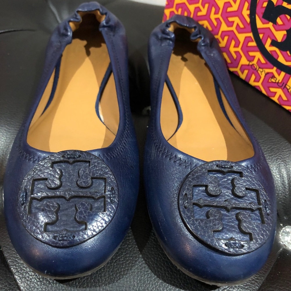 Tory Burch Reva Flats in Royal Blue - Picture 6 of 8